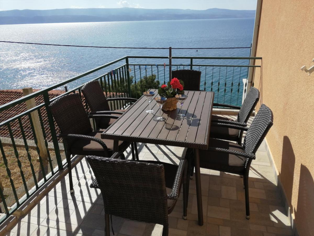 אומיס House Karlo Apartments מראה חיצוני תמונה