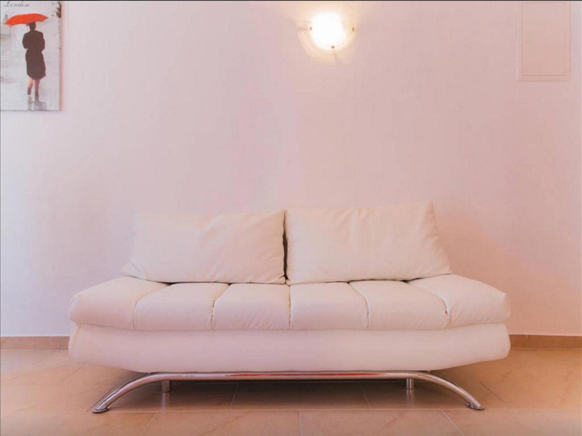 אומיס House Karlo Apartments מראה חיצוני תמונה