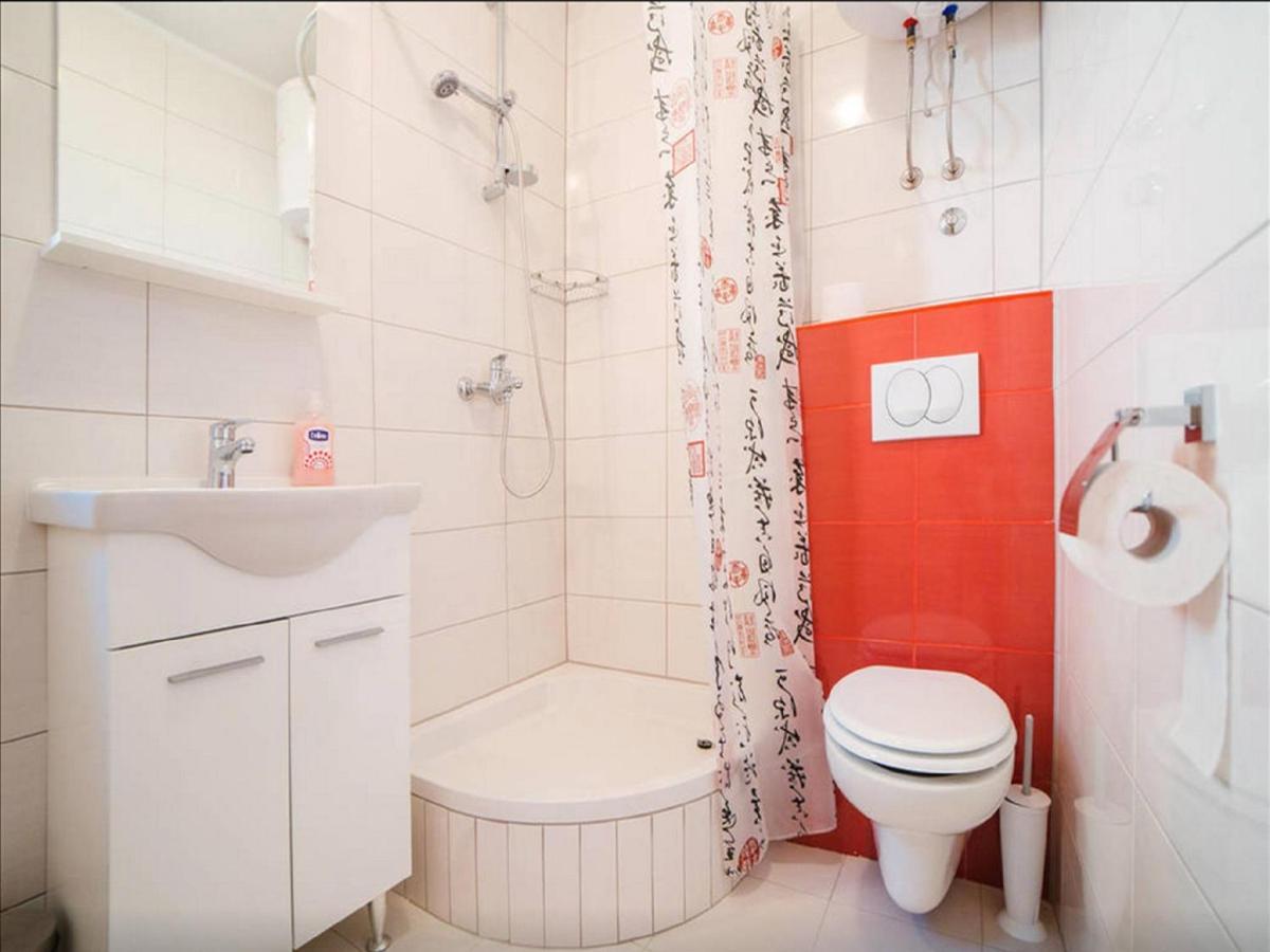 אומיס House Karlo Apartments מראה חיצוני תמונה