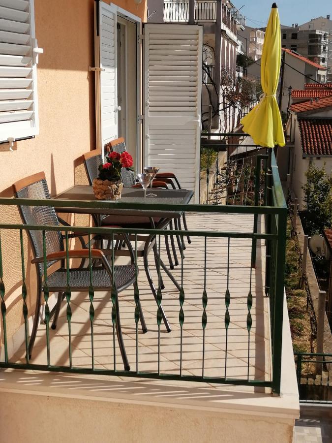 אומיס House Karlo Apartments מראה חיצוני תמונה